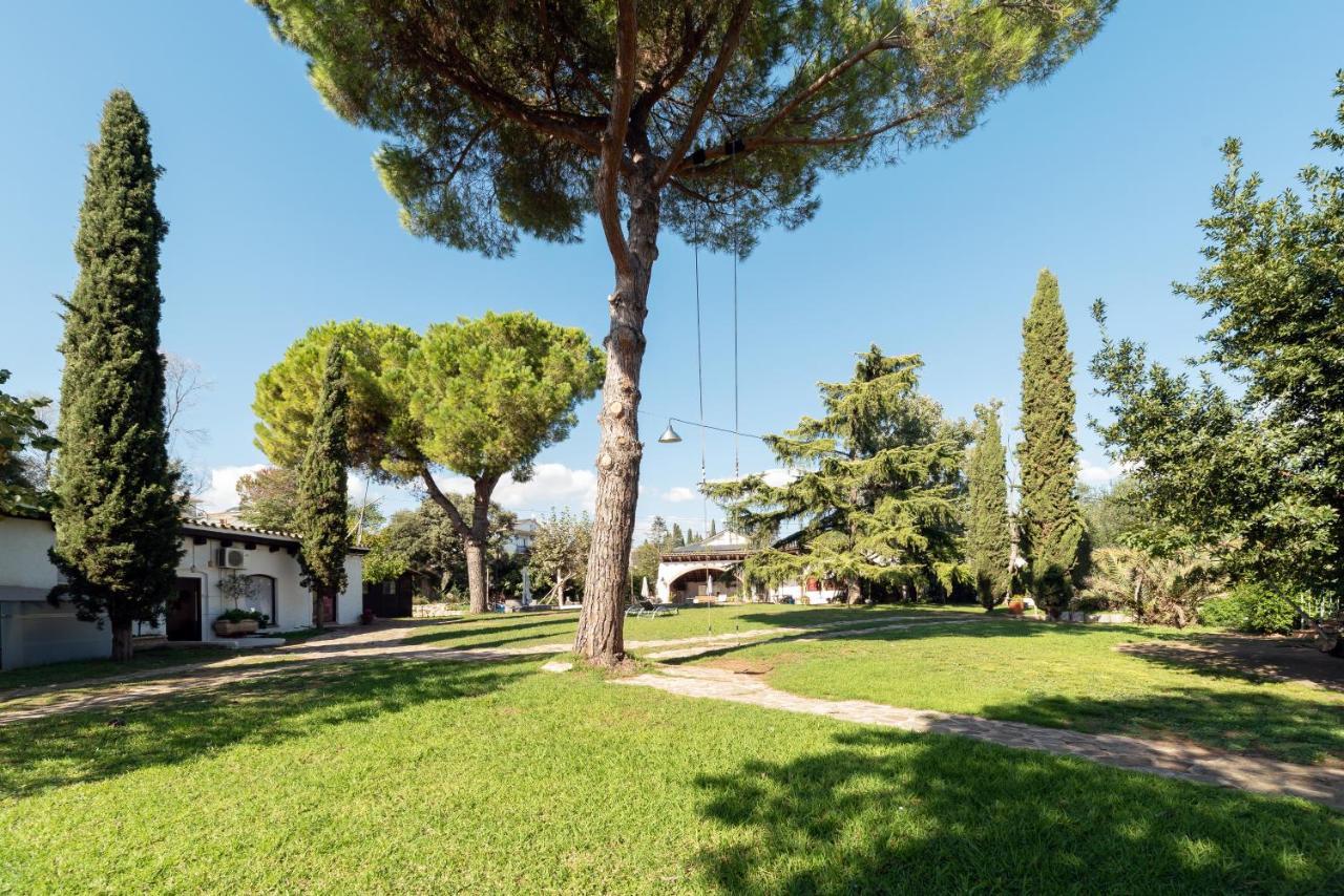 Masia Can Manent Del Bosc S XVIII Santa Eulalia de Ronsana Exterior photo